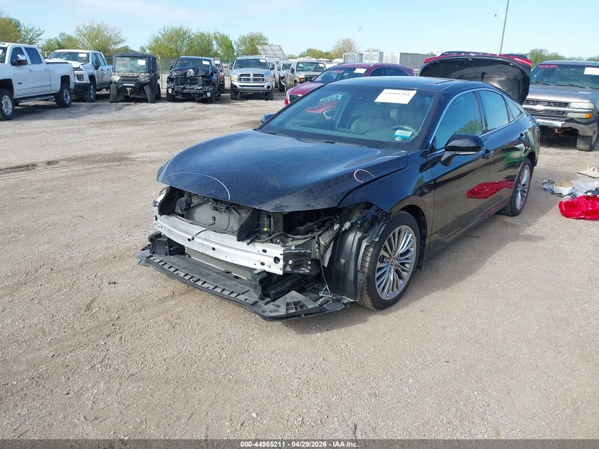 2022 Toyota Avalon VIN 4T1DZ1FB4NU083904 IAAI salvage auction — FRONT & REAR, Salvage (Iowa), sold $10,600 on 2026-07-13 (photo 2)