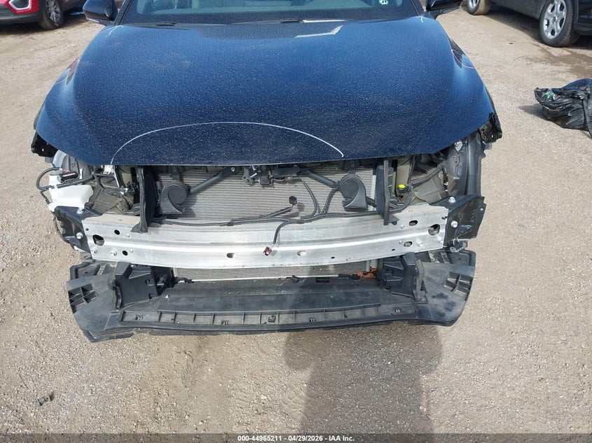 2022 Toyota Avalon VIN 4T1DZ1FB4NU083904 IAAI salvage auction — FRONT & REAR, Salvage (Iowa), sold $10,600 on 2026-07-13 (photo 6)