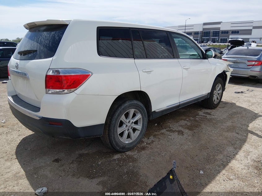 2013 Toyota Highlander VIN 5TDZK3EH9DS120903 IAAI salvage auction — FRONT END, Original (Texas), sold $3,950 on 2026-07-28 (photo 4)