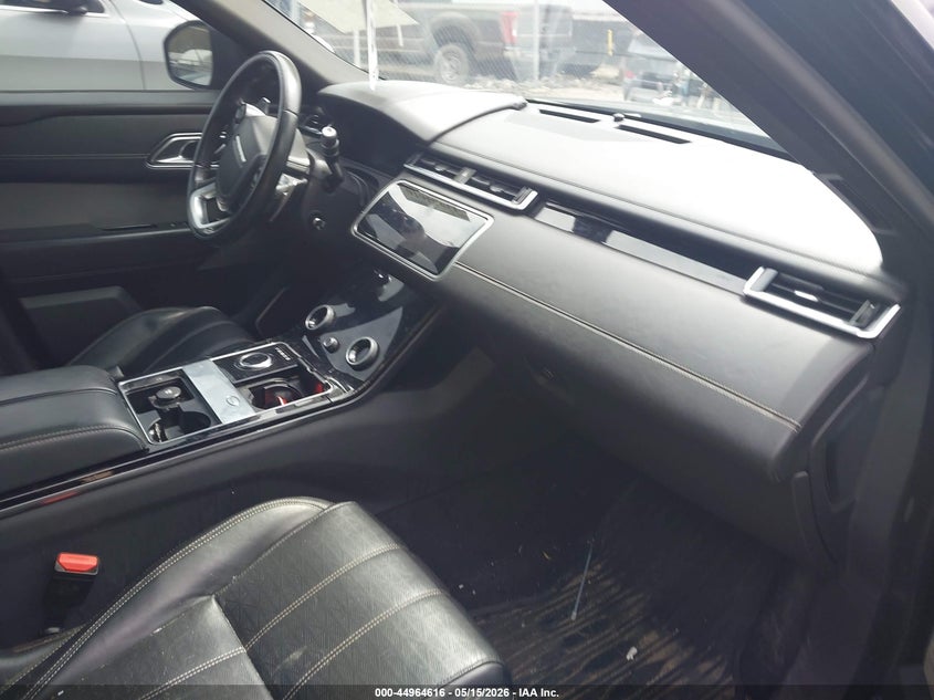 2018 Land rover Range rover velar VIN SALYM2RV7JA748797 IAAI salvage auction — ELECTRICAL, Salvage (Massachusetts), sold $9,100 on 2026-07-21 (photo 5)