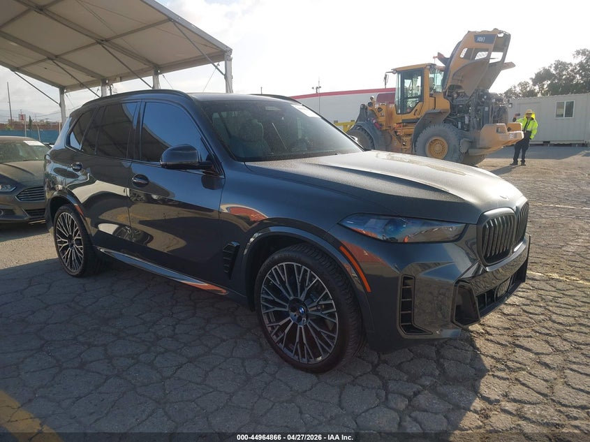 2025 BMW X5 VIN 5UX23EU08S9W59139 IAAI salvage auction — THEFT, Salvage Title, sold $38,250 on 2026-07-30 (photo 1)
