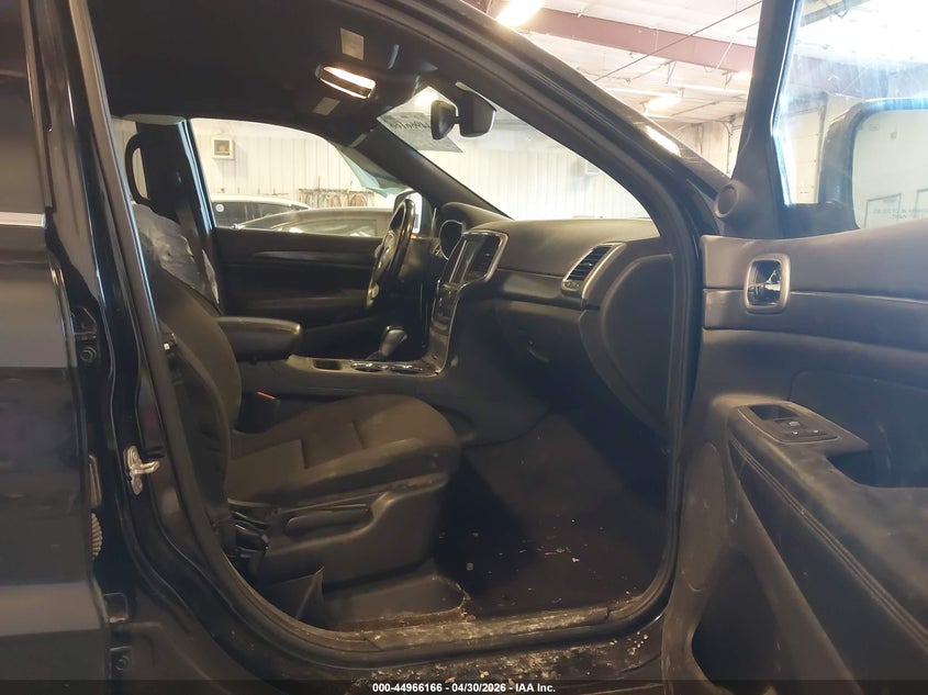 2018 Jeep Grand cherokee VIN 1C4RJFAG3JC199693 IAAI salvage auction — FRONT END, Clear (Michigan), sold $3,000 on 2026-07-31 (photo 5)