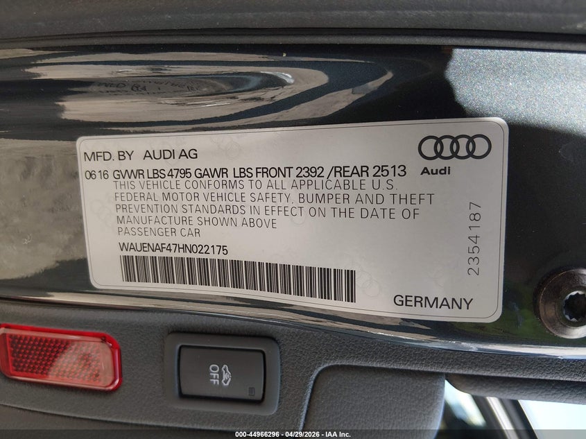 2017 Audi A4 VIN WAUENAF47HN022175 IAAI salvage auction — LEFT FRONT, Salvage Title, sold $7,200 on 2026-09-02 (photo 9)