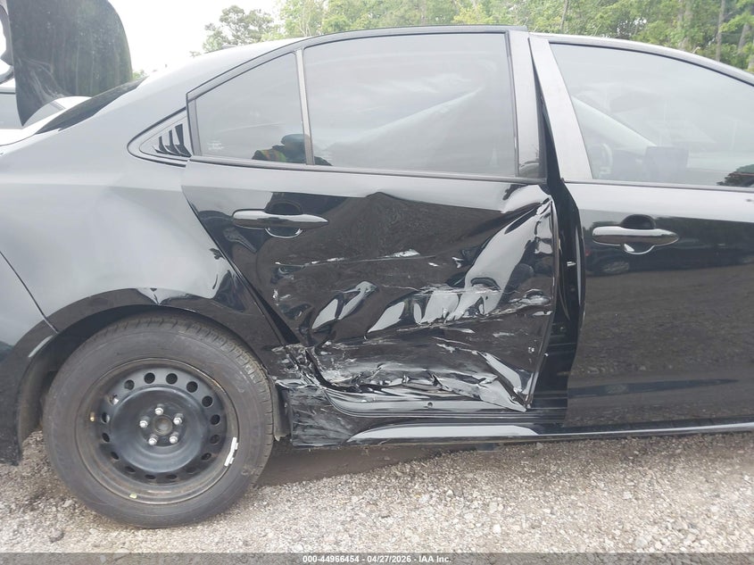 2024 Toyota Corolla VIN 5YFB4MDE4RP166695 IAAI salvage auction — RIGHT SIDE, Wait Title, sold $4,950 on 2026-07-15 (photo 6)