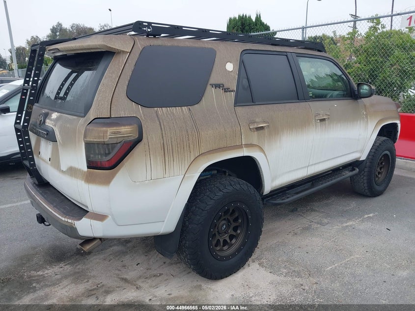 2019 Toyota 4runner VIN JTEBU5JR0K5666638 IAAI salvage auction — EXTERIOR BURN, Wait Title, sold $23,700 on 2026-07-16 (photo 4)