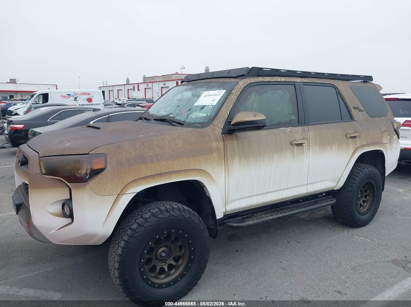 2019 Toyota 4runner VIN JTEBU5JR0K5666638 IAAI salvage auction — EXTERIOR BURN, Wait Title, sold $23,700 on 2026-07-16 (photo 6)