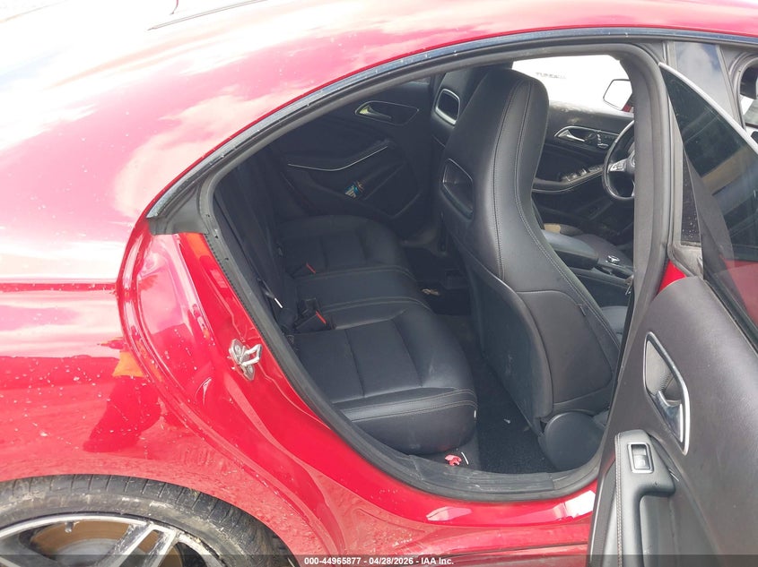 2019 Mercedes-benz Cla-klasse VIN WDDSJ4EB8KN756839 IAAI salvage auction — WATER/FLOOD, Salvage (Mississippi), sold $1,300 on 2026-07-24 (photo 8)