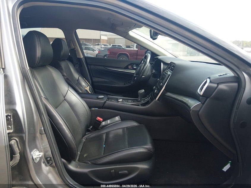 2021 Nissan Maxima VIN 1N4AA6CV8MC505631 IAAI salvage auction — FRONT END, Salvage Title, sold $3,250 on 2026-07-09 (photo 5)