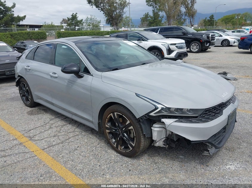 2022 Kia K5 VIN 5XXG64J29NG113732 IAAI salvage auction — FRONT & REAR, Salvage (California), sold $25 on 2026-07-28 (photo 1)