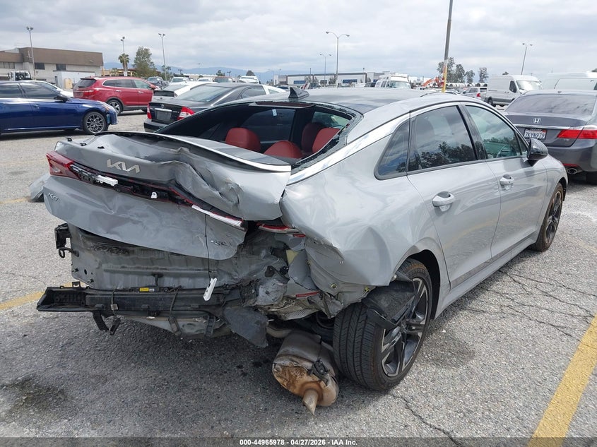 2022 Kia K5 VIN 5XXG64J29NG113732 IAAI salvage auction — FRONT & REAR, Salvage (California), sold $25 on 2026-07-28 (photo 4)