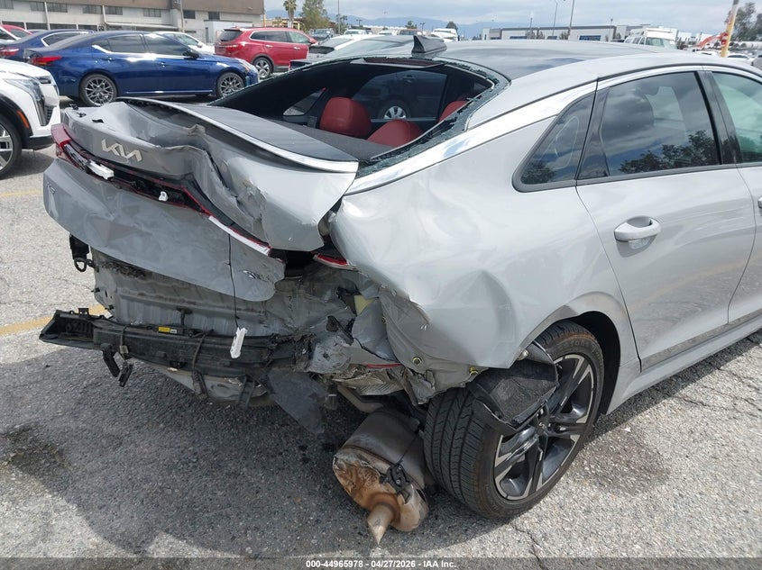 2022 Kia K5 VIN 5XXG64J29NG113732 IAAI salvage auction — FRONT & REAR, Salvage (California), sold $25 on 2026-07-28 (photo 6)