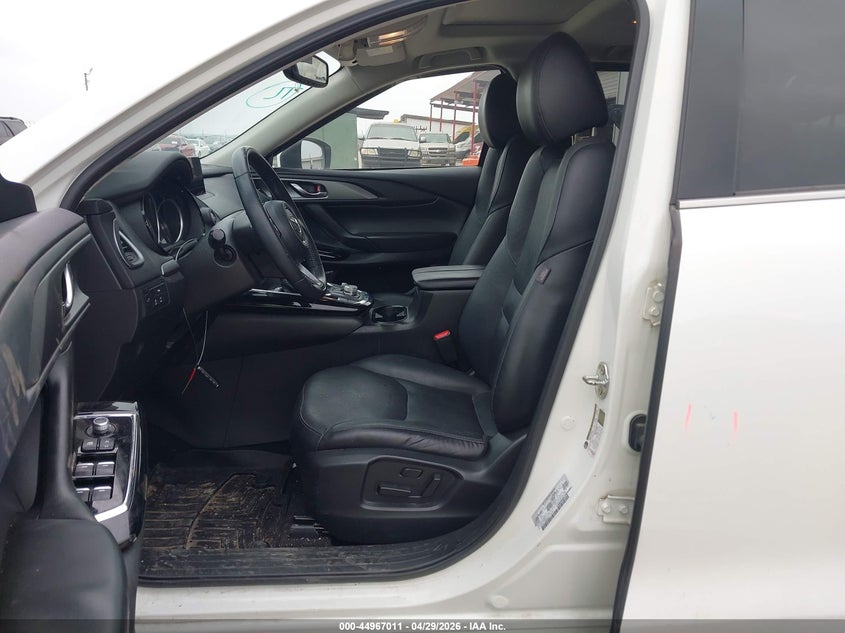 2021 Mazda Cx-9 VIN JM3TCACY6M0508417 IAAI salvage auction — RIGHT FRONT, Original (Texas), sold $7,100 on 2026-07-07 (photo 5)