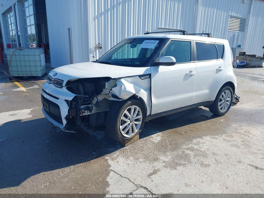 2019 Kia Soul VIN KNDJP3A57K7677116 IAAI salvage auction — LEFT FRONT, Salvage Title, sold $1,400 on 2026-07-14 (photo 2)