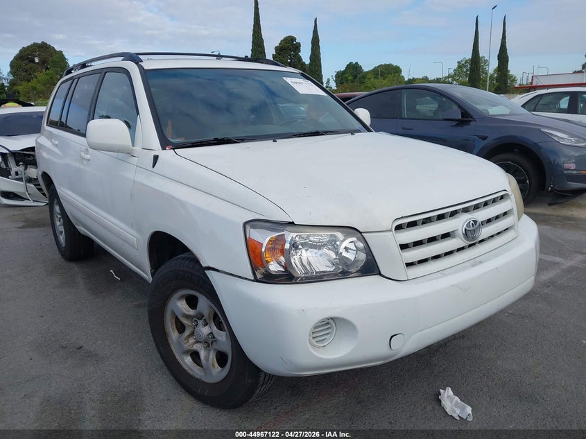 2007 Toyota Highlander VIN JTEDP21A270135440 IAAI salvage auction — LEFT FRONT, Salvage (California), sold $675 on 2026-07-30 (photo 1)