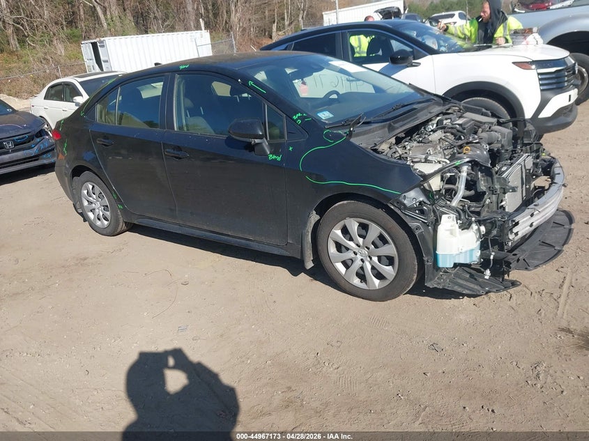 2022 Toyota Corolla VIN JTDEPMAE3NJ229129 IAAI salvage auction — FRONT END, Salvage (Massachusetts), sold $25 on 2026-07-21 (photo 1)