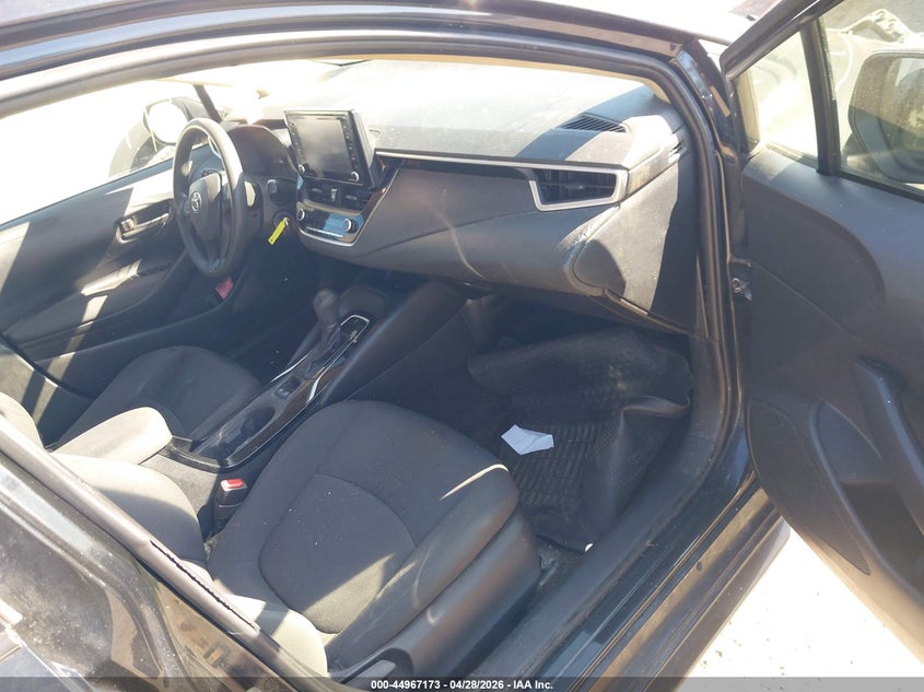2022 Toyota Corolla VIN JTDEPMAE3NJ229129 IAAI salvage auction — FRONT END, Salvage (Massachusetts), sold $25 on 2026-07-21 (photo 5)