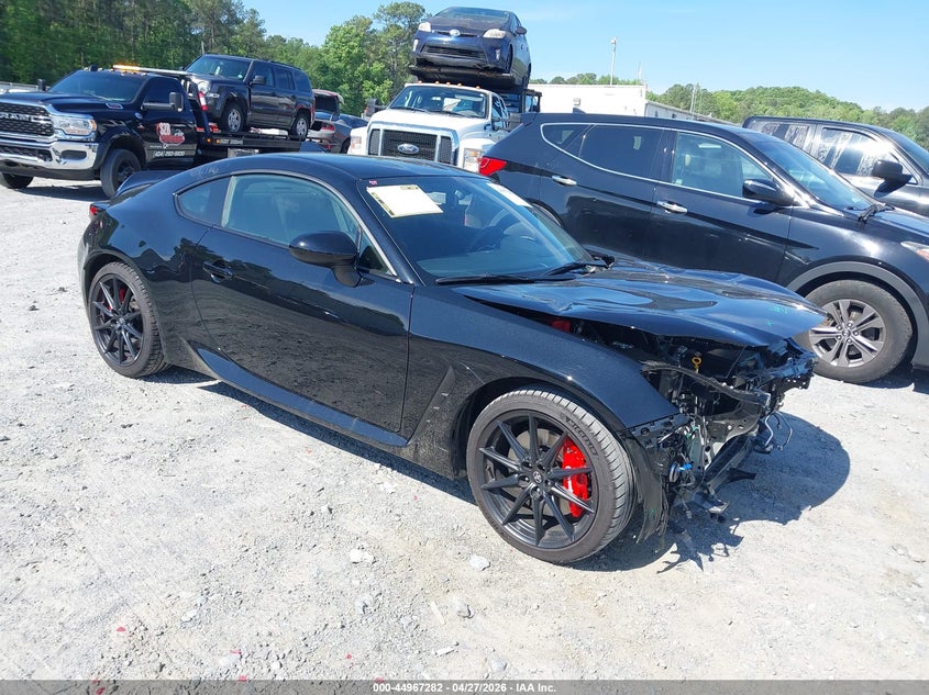 2025 Toyota Gr 86 VIN JF1ZNBE19S9753682 IAAI salvage auction — FRONT END, Salvage Title, sold $9,600 on 2026-07-21 (photo 1)