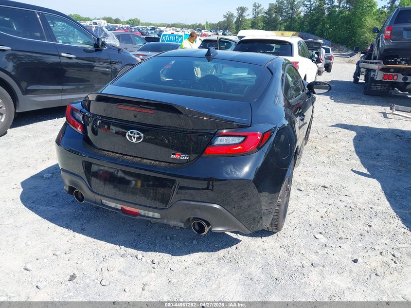 2025 Toyota Gr 86 VIN JF1ZNBE19S9753682 IAAI salvage auction — FRONT END, Salvage Title, sold $9,600 on 2026-07-21 (photo 4)