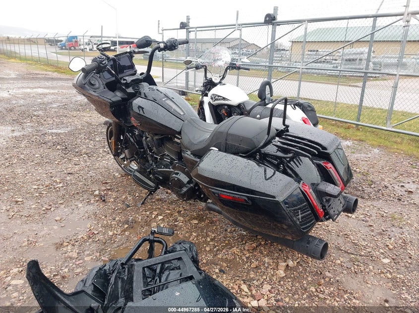 2025 Harley-davidson Road glide VIN 1HD1KH713SB610749 IAAI salvage auction — ALL OVER, Regular (South Dakota), sold $9,300 on 2026-07-07 (photo 3)