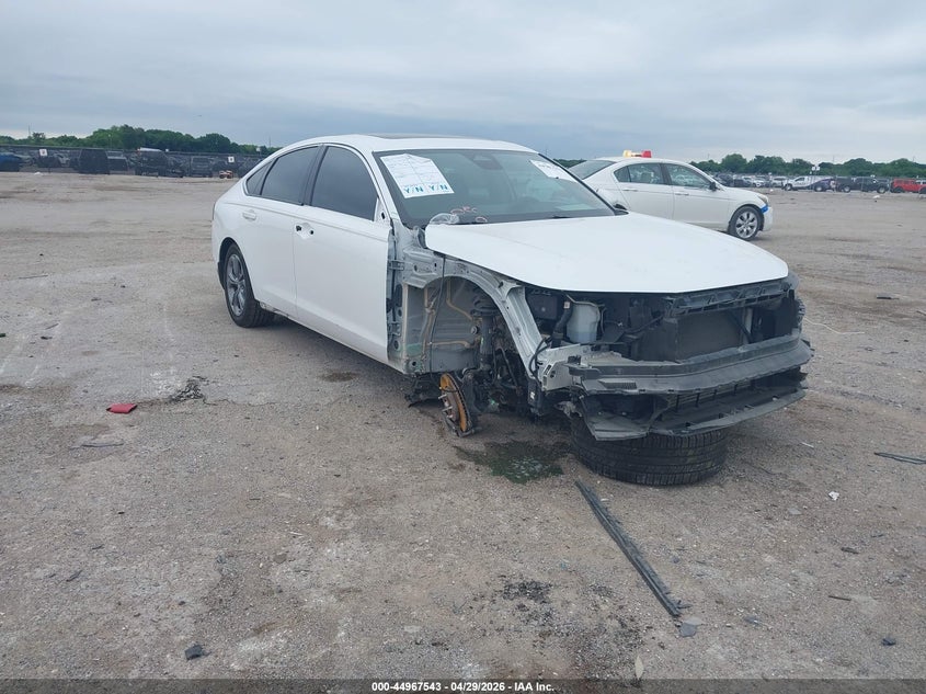 2024 Honda Accord VIN 1HGCY1F35RA019374 IAAI salvage auction — FRONT END, Original (Texas), sold $8,200 on 2026-07-28 (photo 1)