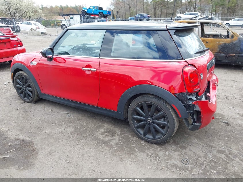2019 Mini Hard top VIN WMWXP7C58K2A51683 IAAI salvage auction — REAR END, Salvage (Massachusetts), sold $3,375 on 2026-07-21 (photo 3)