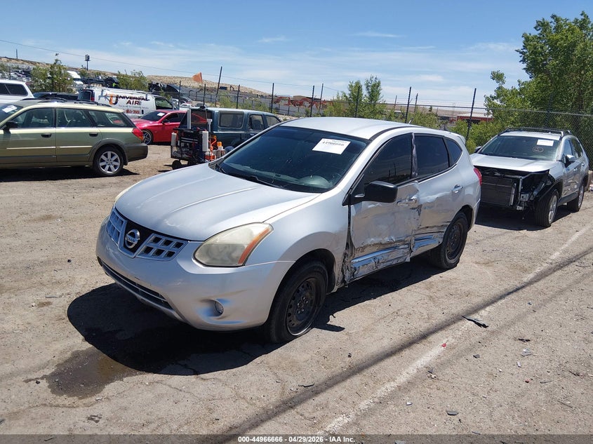 2013 Nissan Rogue VIN JN8AS5MV1DW135724 IAAI salvage auction — LEFT & RIGHT, Salvage Title, sold $325 on 2026-07-13 (photo 2)