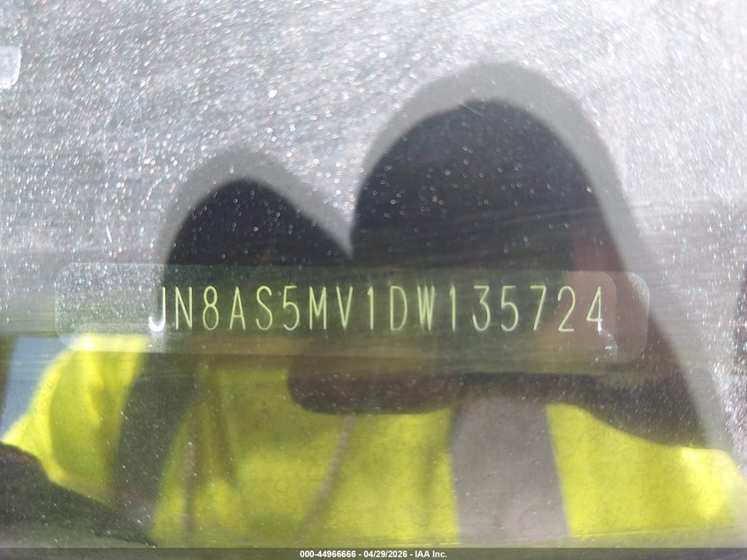 2013 Nissan Rogue VIN JN8AS5MV1DW135724 IAAI salvage auction — LEFT & RIGHT, Salvage Title, sold $325 on 2026-07-13 (photo 9)