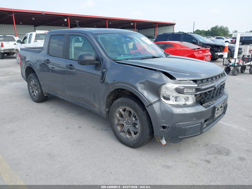 2024 Ford Maverick VIN 3FTTW8H33RRB74666 IAAI salvage auction — RIGHT FRONT, Salvage Title, sold $6,200 on 2026-07-09 (photo 1)