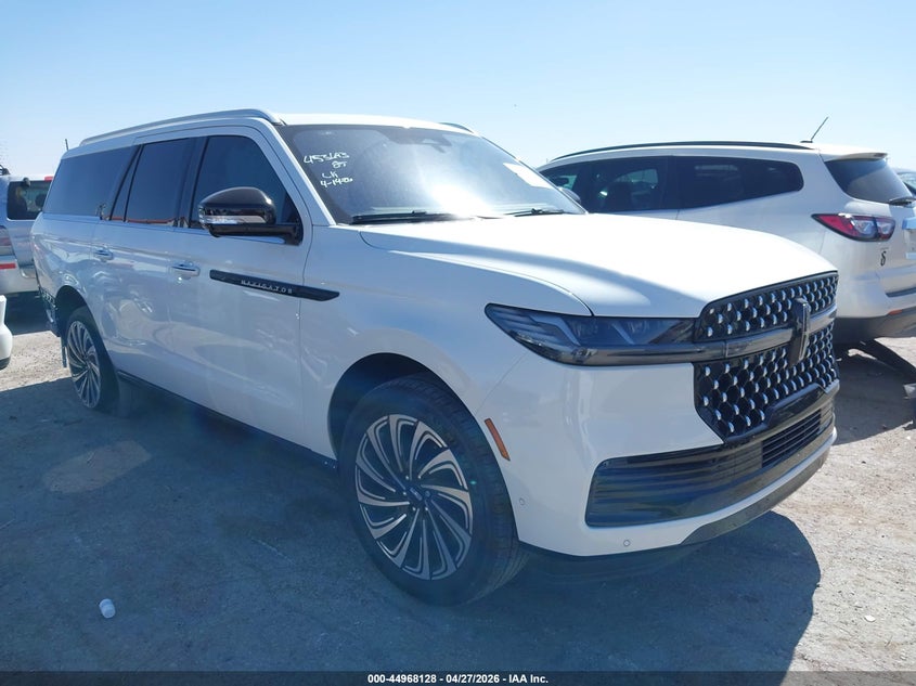 2025 Lincoln Navigator VIN 5LMJJ3TG8SEL11783 IAAI salvage auction — SIDE, Original (Texas), sold $42,750 on 2026-07-20 (photo 1)