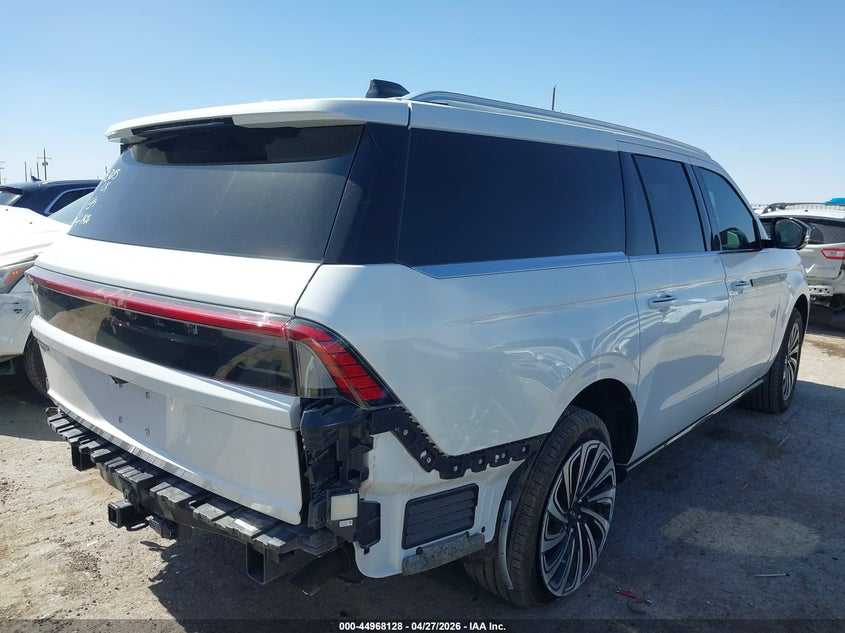 2025 Lincoln Navigator VIN 5LMJJ3TG8SEL11783 IAAI salvage auction — SIDE, Original (Texas), sold $42,750 on 2026-07-20 (photo 4)