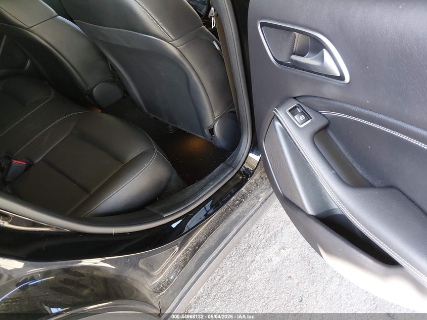 2020 Mercedes-benz Gla-klasse VIN WDCTG4GB9LU025221 IAAI salvage auction — FRONT END, Salvage (Connecticut), sold $6,100 on 2026-07-10 (photo 8)