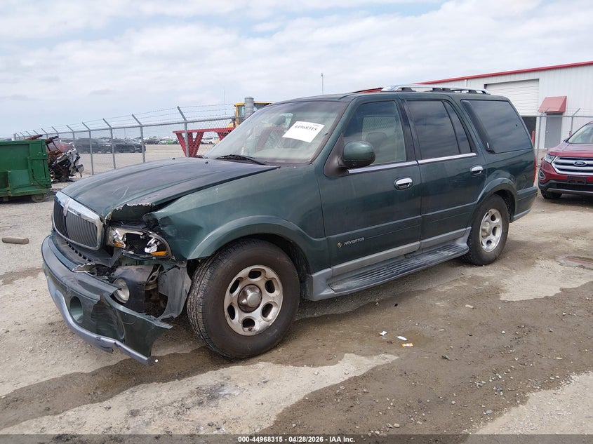 2000 Lincoln Navigator VIN 5LMEU27A1YLJ17710 IAAI salvage auction — LEFT FRONT, Salvage (Kansas), sold $25 on 2026-07-10 (photo 2)