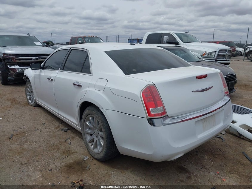 2012 Chrysler 300 VIN 2C3CCACG8CH192873 IAAI salvage auction — FRONT END, Wait Title, sold $550 on 2026-07-12 (photo 3)