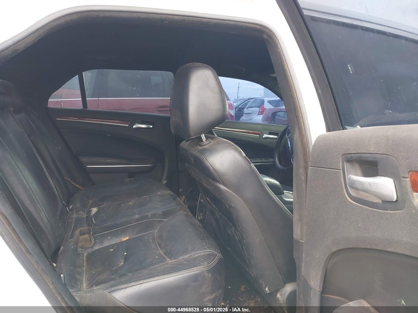 2012 Chrysler 300 VIN 2C3CCACG8CH192873 IAAI salvage auction — FRONT END, Wait Title, sold $550 on 2026-07-12 (photo 8)