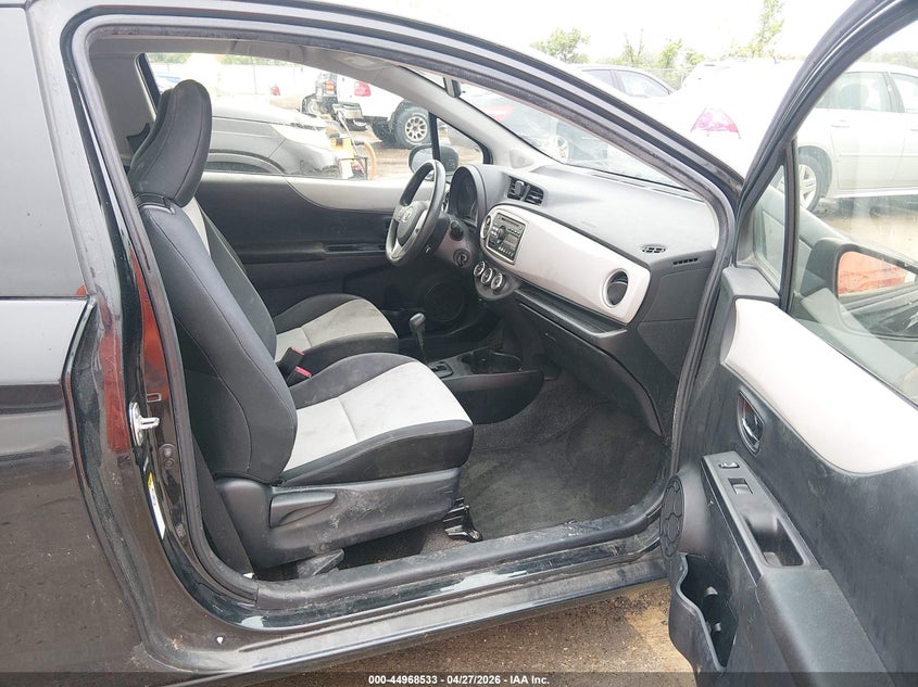 2014 Toyota Yaris VIN JTDJTUD31ED589390 IAAI salvage auction — NORMAL WEAR, Salvage (Texas), sold $875 on 2026-07-28 (photo 5)