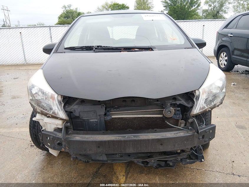 2014 Toyota Yaris VIN JTDJTUD31ED589390 IAAI salvage auction — NORMAL WEAR, Salvage (Texas), sold $875 on 2026-07-28 (photo 6)