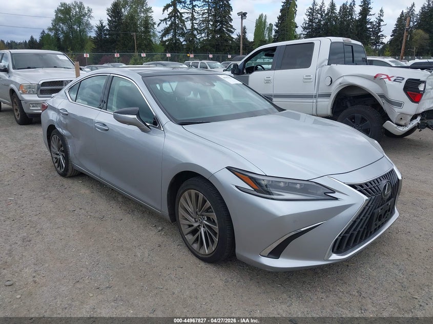2025 Lexus ES VIN 58AEZ1B18SU186524 IAAI salvage auction — RIGHT SIDE, Salvage Title, sold $30,450 on 2026-07-06 (photo 1)