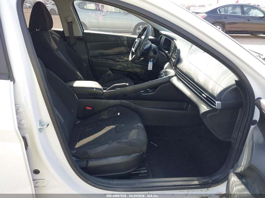 2025 Hyundai Elantra VIN KMHLL4DG9SU015154 IAAI salvage auction — FRONT END, Wait Title, sold $4,950 on 2026-07-21 (photo 5)