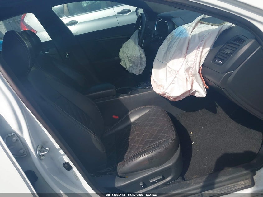 2015 Kia Optima VIN 5XXGR4A67FG503160 IAAI salvage auction — FRONT END, Salvage Title, sold $450 on 2026-07-20 (photo 5)