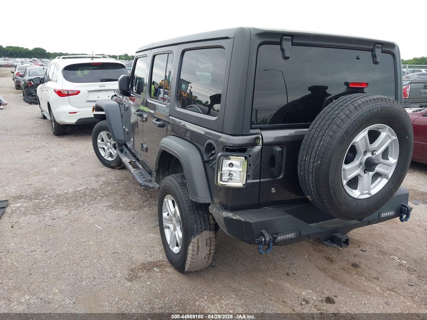 2018 Jeep Wrangler / VIN 1C4HJXDG4JW137019 IAAI salvage auction — FRONT & REAR, Salvage (Texas), sold $7,300 on 2026-07-28 (photo 3)
