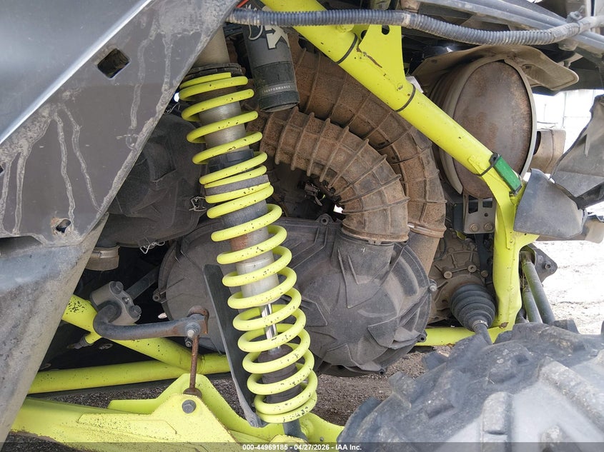 2020 Can-am/ brp Maverick VIN 3JBVAAV22LK000620 IAAI salvage auction — REAR END, Salvage Title, sold $6,500 on 2026-08-01 (photo 9)