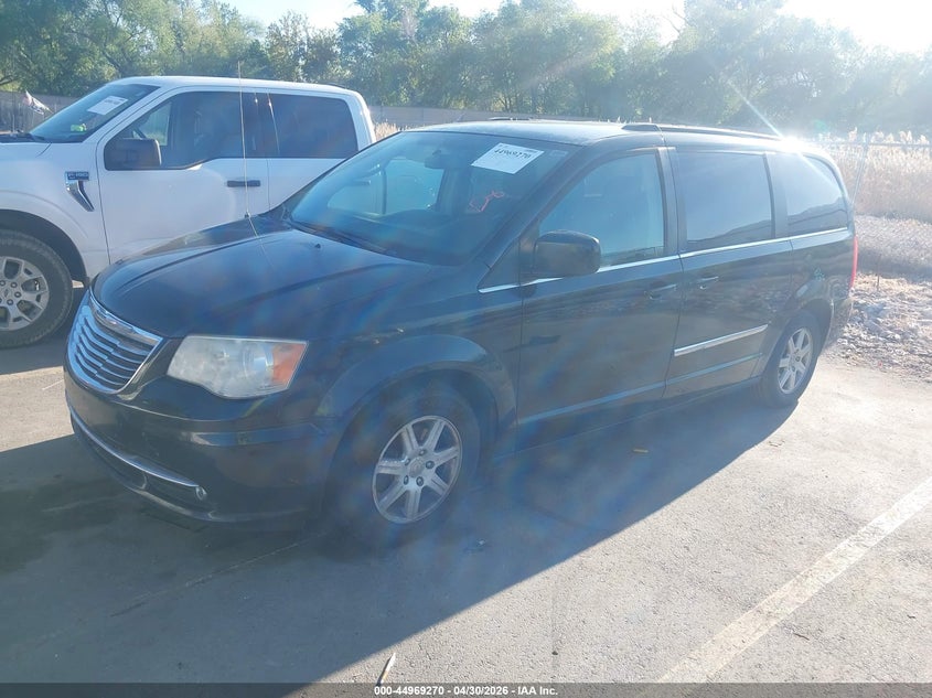 2011 Chrysler Town & country VIN 2A4RR5DG5BR723234 IAAI salvage auction — RIGHT FRONT, Salvage (Idaho), sold $475 on 2026-07-09 (photo 2)