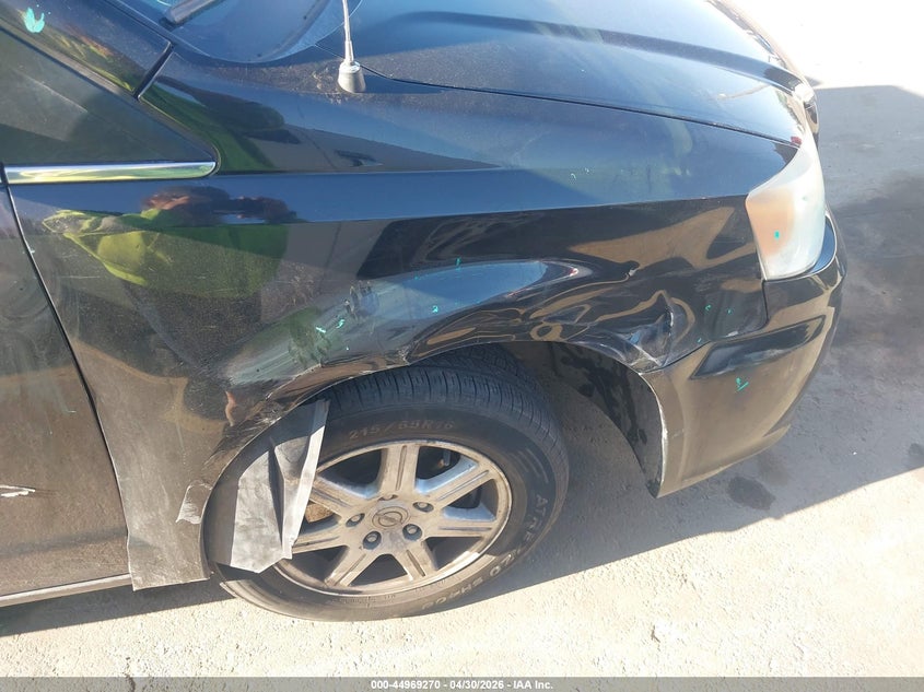 2011 Chrysler Town & country VIN 2A4RR5DG5BR723234 IAAI salvage auction — RIGHT FRONT, Salvage (Idaho), sold $475 on 2026-07-09 (photo 6)