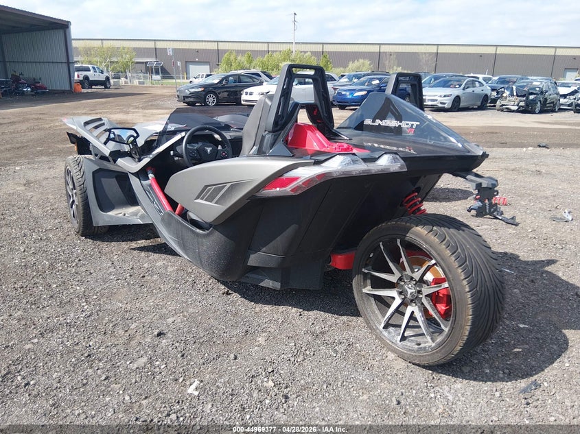 2024 Polaris Slingshot VIN 57XAARHB7R8165240 IAAI salvage auction — RIGHT SIDE, Salvage (Ohio), sold $7,950 on 2026-08-25 (photo 3)