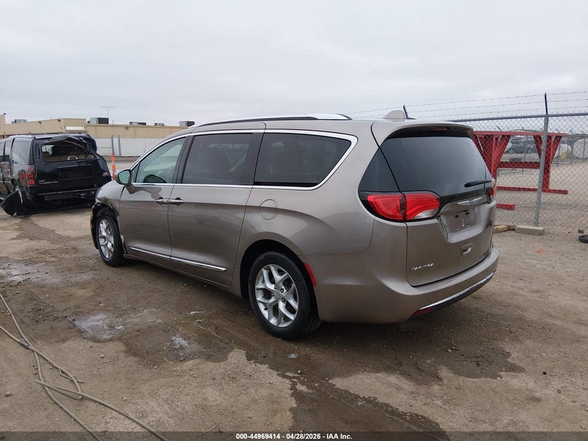 2018 Chrysler Pacifica VIN 2C4RC1EGXJR271312 IAAI salvage auction — LEFT FRONT, Salvage Title, sold $2,700 on 2026-07-10 (photo 3)