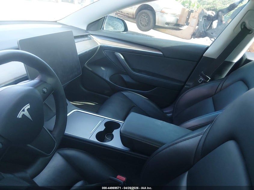 2021 Tesla Model 3 VIN 5YJ3E1EAXMF982066 IAAI salvage auction — UNKNOWN, Salvage (Hawaii), sold $1,550 on 2026-07-21 (photo 7)
