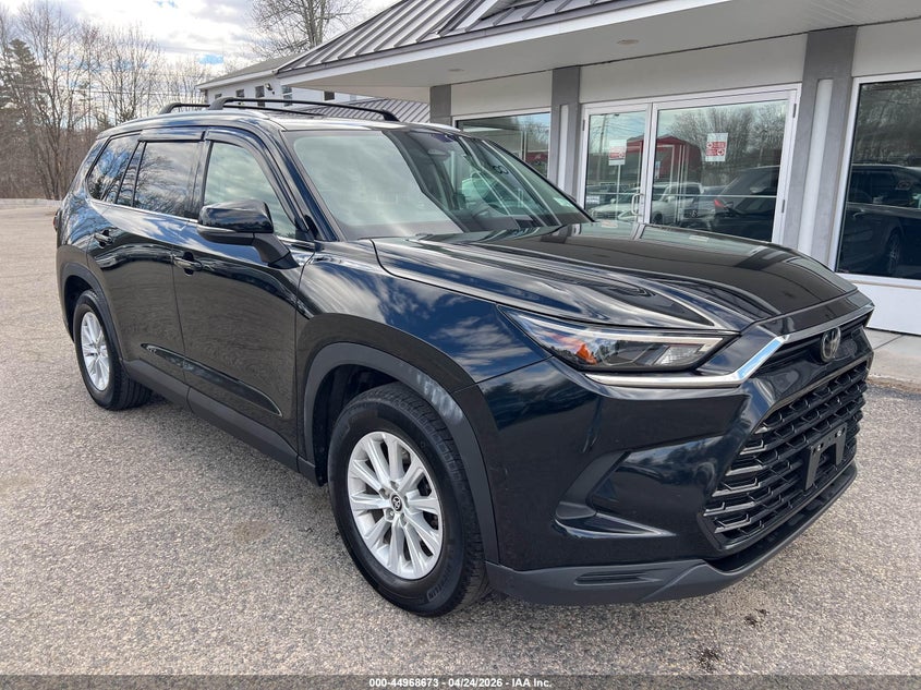 2024 Toyota Highlander VIN 5TDACAB5XRS005369 IAAI salvage auction — NORMAL WEAR, Clear (Pennsylvania), sold $29,875 on 2026-07-08 (photo 1)
