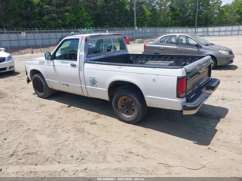 1993 Chevrolet S truck VIN 1GCCS14R6P8100704 IAAI salvage auction — FRONT END, Salvage (Idaho), sold $250 on 2026-07-09 (photo 3)
