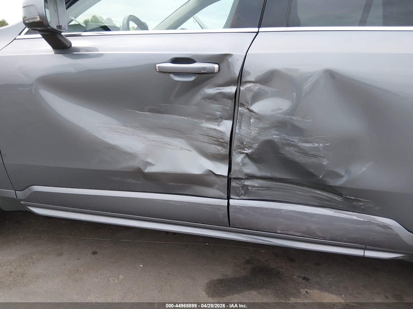 2018 Volvo Xc90 VIN YV4102PK0J1351572 IAAI salvage auction — LEFT SIDE, Salvage Title, sold $6,200 on 2026-08-08 (photo 6)