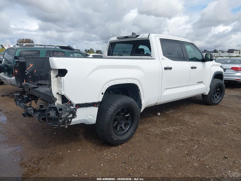 2022 Toyota Tundra VIN 5TFLA5EC8NX006962 IAAI salvage auction — REAR END, Salvage (California), sold $9,100 on 2026-07-29 (photo 4)